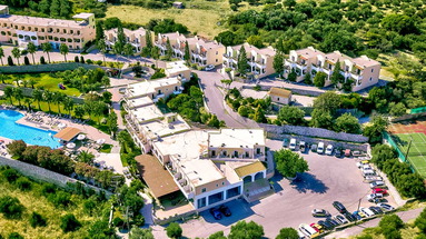 Langley Resort Almirida Bay