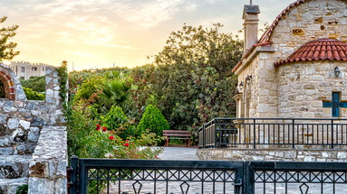 Langley Resort Almirida Bay