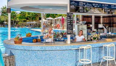 Langley Resort Almirida Bay