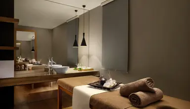 Lara Barut Collection