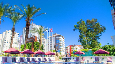Lara Park