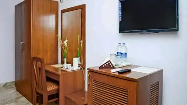 Larios Beach Holidays Resort