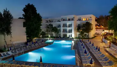 Larissa Beach Club