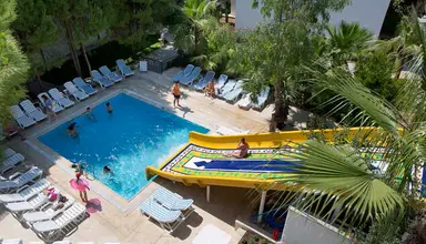 Larissa Beach Club