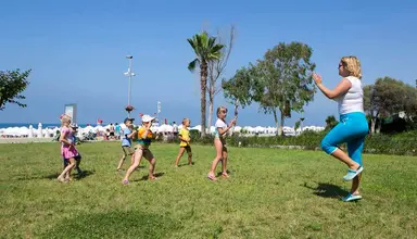 Larissa Beach Club
