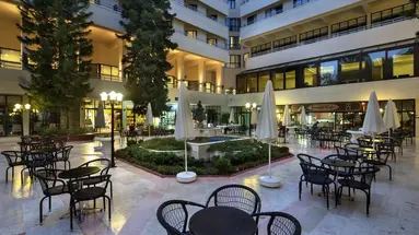 Larissa Club Saphire