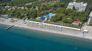 Larissa Club Saphire