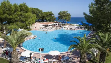 Larissa Club Saphire