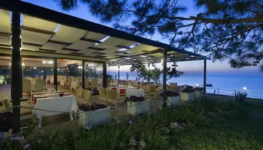 Larissa Club Saphire