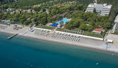 Larissa Club Saphire