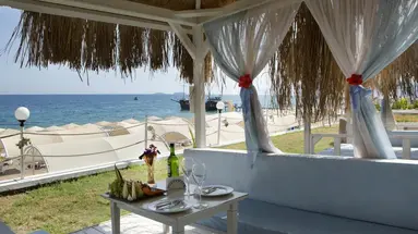 Larissa Club Saphire