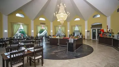 Larissa Inn