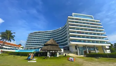 Las Americas Torre del Mar
