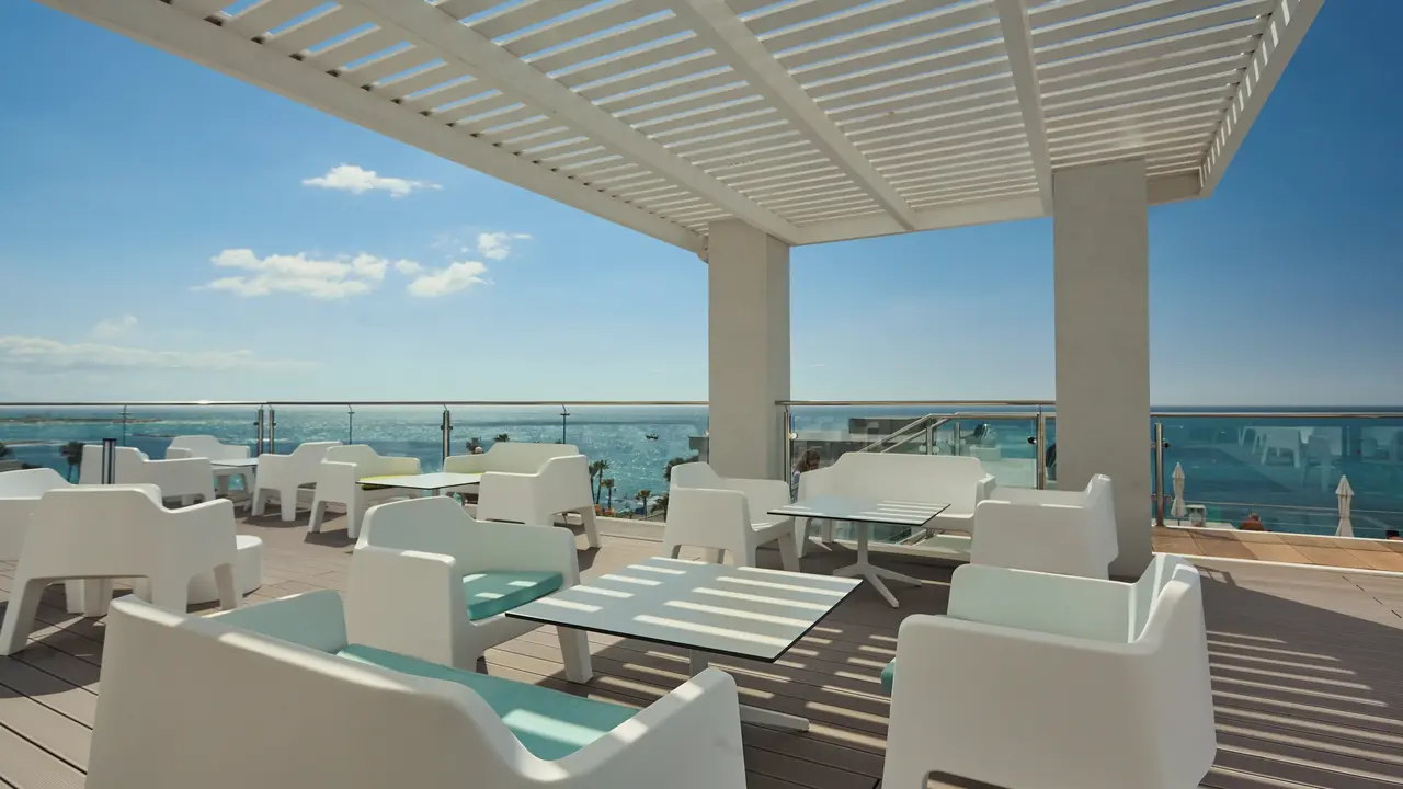 Las Arenas Affiliated by Melia