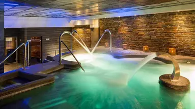 Las Arenas Balneario Resort