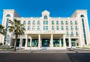 Las Arenas Balneario Resort