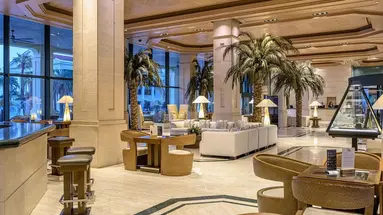 Las Arenas Balneario Resort