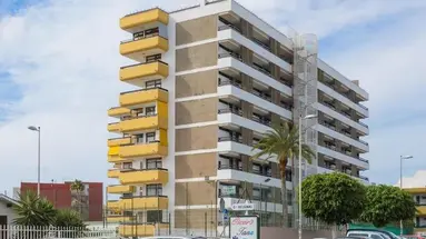 Las Arenas