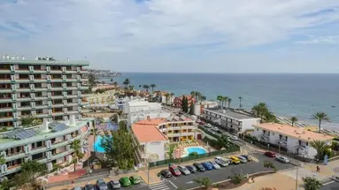 Las Arenas