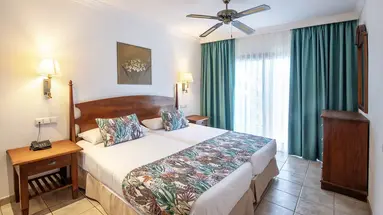 Las Marismas- Aparthotel