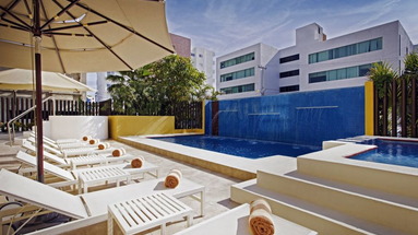 Las Quintas Inn & Suites