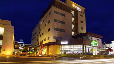 Las Quintas Inn & Suites