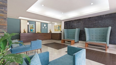 Las Quintas Inn & Suites