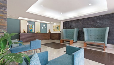 Las Quintas Inn & Suites