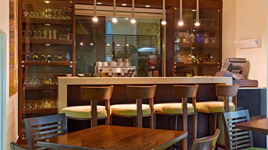 Las Quintas Inn & Suites