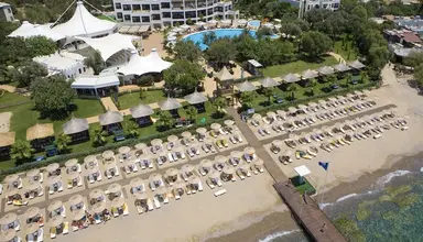Latanya Park Resort