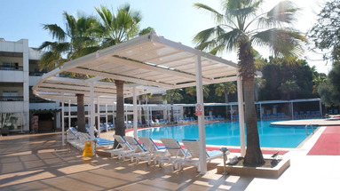 Latanya Park Resort