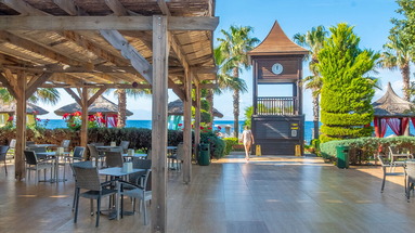 Latanya Park Resort