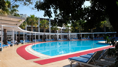 Latanya Park Resort