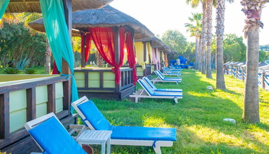 Latanya Park Resort