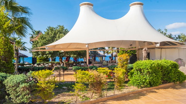 Latanya Park Resort