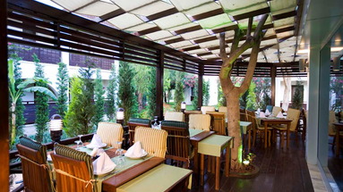 Latanya Park Resort