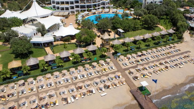 Latanya Park Resort