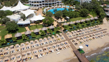 Latanya Park Resort