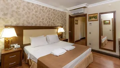 Latanya Park Resort