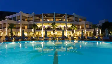 Latanya Park Resort