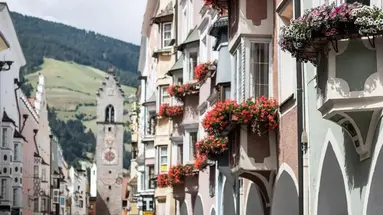 Laube35 Central City Apartments