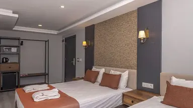 Lavia Lara