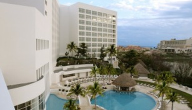 Le Blanc Spa Resort
