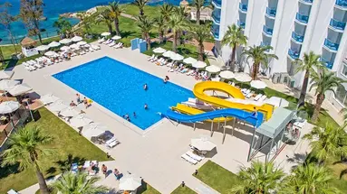 Le Bleu Resort