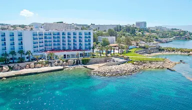 Le Bleu Resort