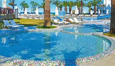 Le Bleu Resort