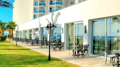 Le Bleu Resort