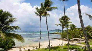 Le Cap Est Lagoon Resort