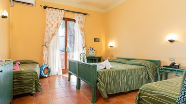 Le Castella Village