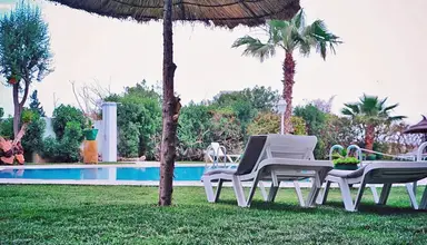 Le Khalife
